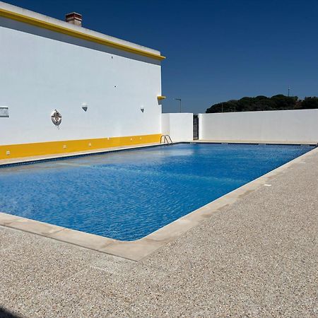 Ap Roberand Lägenhet Albufeira Exteriör bild