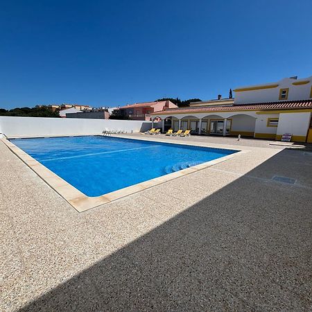 Ap Roberand Lägenhet Albufeira Exteriör bild